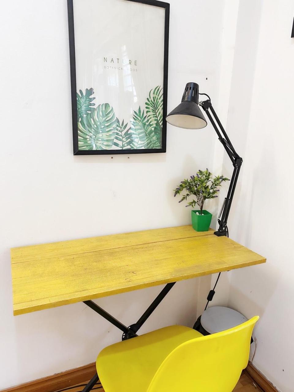 Michi House 3 Le Hong Phong Doi Dien Lang Bac. Homestay Hanoi